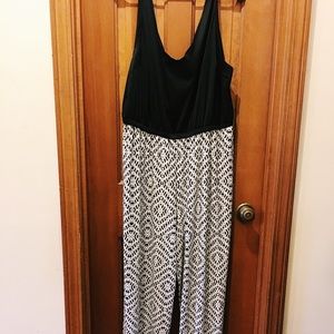 Black and white patterned jumpsuit